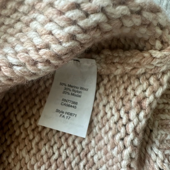 Madewell Sz XS Tan Cowl Neck Sweater Vest Cutaway Merino Wool bled fits like M - Picture 4 of 7